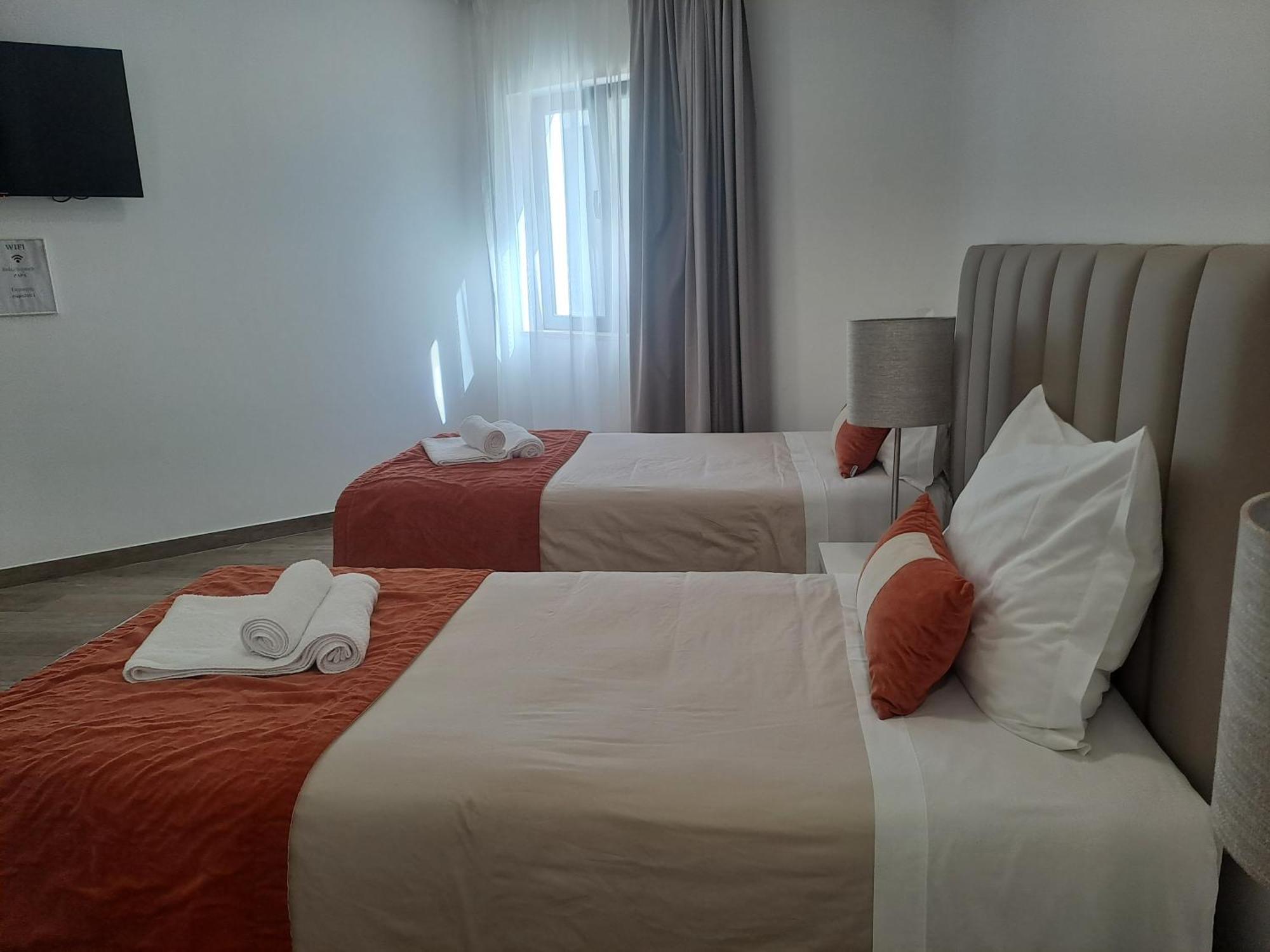 Algarpapa Rooms Armação de Pêra 外观 照片